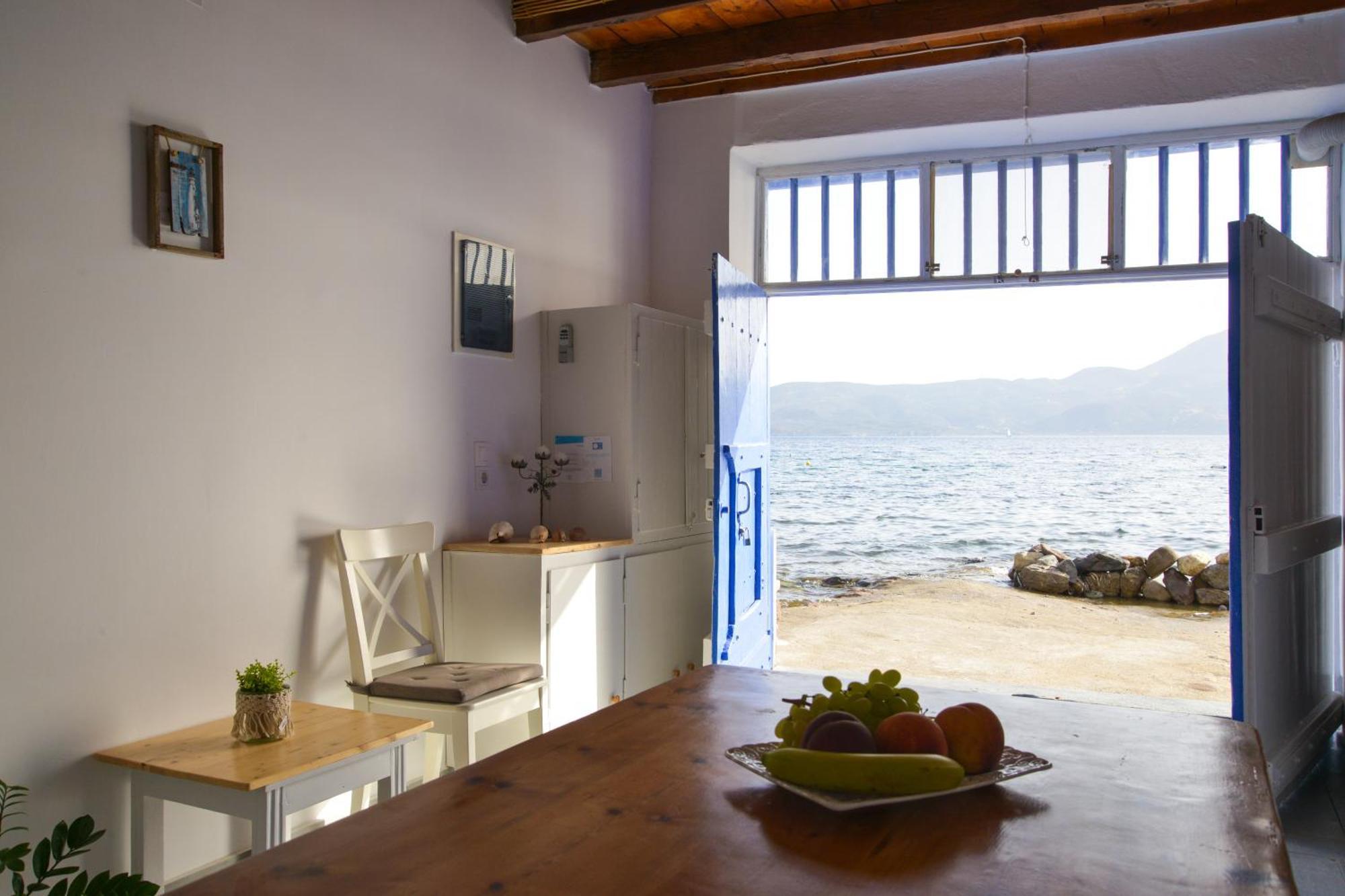 Гостевой дом Blue Sea House Klima  Экстерьер фото